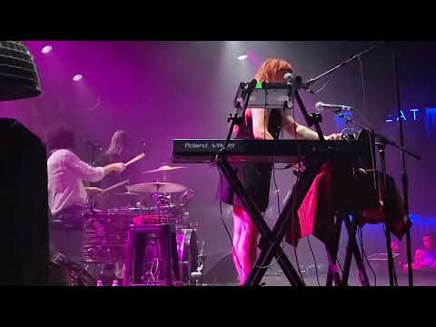 The Dandy Warhols. Holding me up. The Bellweather DTLA. 2025