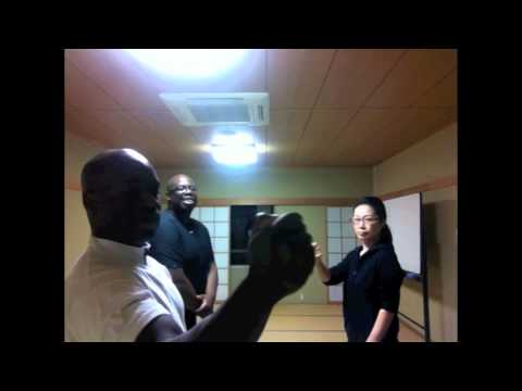 Stress Factor: Women`s Self Defense (英語で教える女性護身術）- Intro