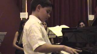 Download lagu Martín García García (9 años, año 2006),  R. Schumann - Arabesque Op. 18 mp3