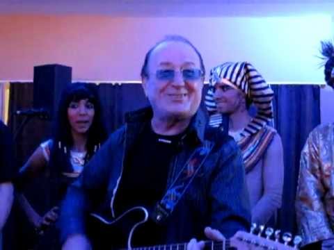 Modrá Pyramida Tour - Olympic 50 let - VIP setkání po koncertu v Českých Budějovicích.MOV