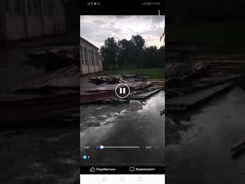 На Богородчанщині негода зірвала дах зі школи. ВІДЕО