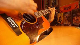 4m2 - Johnny Hallyday- tuto accords Guitare
