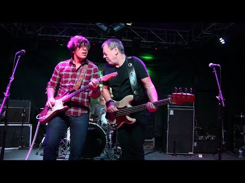 ''HOMELAND'' - DAVY KNOWLES & BAND OF FRIENDS @ Callahan's, March 2019