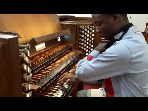 Tope Olagunju plays Toccata in D minor, BWV 565- J.S Bach
