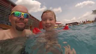 Aqualand Moravia - aneb rodina se baví