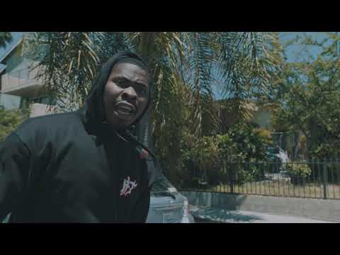 DW FLAME - FREESTYLE { FLAME FRIDAYS - EXCLUSIVE VIDEO }