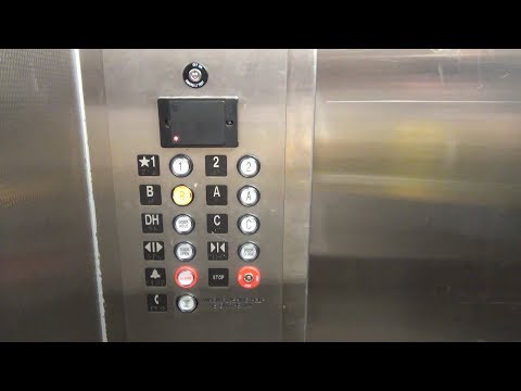 Montgomery Hydraulic Elevator at the Union Station Link in Kansas City, MO