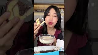 Download lagu Nyobain makan Bolu Gulung Susu Cokelat Crunchy pake susu 🤤 #BoluSusuLembang #BoluGulungSusu mp3
