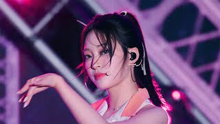 Download lagu (8K 60p) 240720 위클리 조아  - Lights On 무대 (Weeekly Zoa fancam) @ 보령머드축제 개막식 | Plumia2 mp3