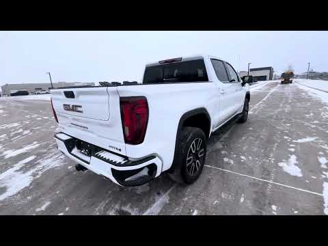 2022 GMC Sierra 1500 Limited AT4