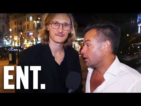 Marcus möter - fulla människor på Stureplan