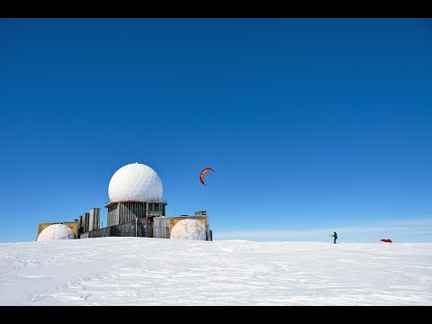 At Mercy of the Wind: Snowkiting the Greenland Ice Cap