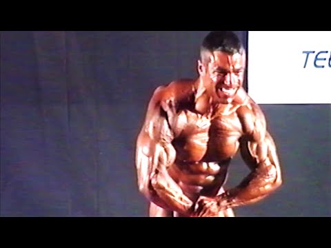 Eduardo Correa (BRA), NABBA Universe 2002 - Juniors Winner