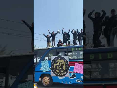 Chant diatas bus #viral #bonek #persebaya