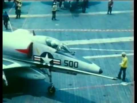 Discovery Wings Great Planes - A-4 Skyhawk