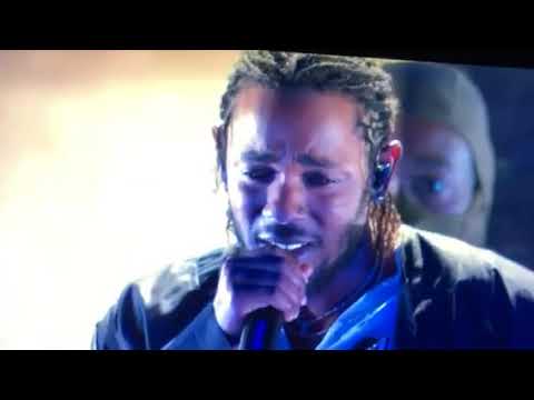 Kendrick Lamar Performs on Grammys