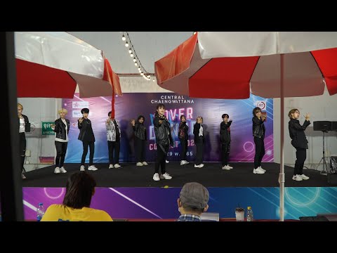 220529 Universe cover TREASURE - 직진 (JIKJIN) @ Central Chaengwattana 2022 (Audition)