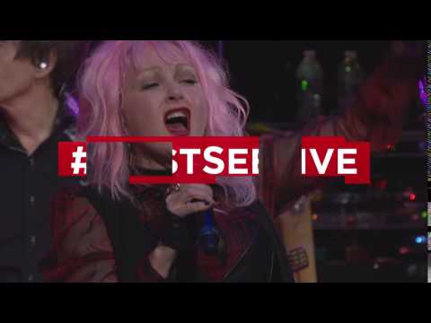 Rod Stewart and Cyndi Lauper: Must See Live