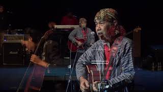 Download lagu SAWUNG JABO - 40 tahun proses kreatif sirkus barock - Concert Hall Taman Budaya Yogyakarta 2016 mp3