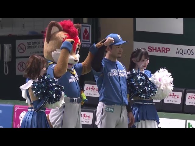 ファイターズ・吉川光夫投手ヒーローインタビュー 8月24日 東北 ファイターズ・吉川光夫投手ヒーローインタビュー 8月24日 東北