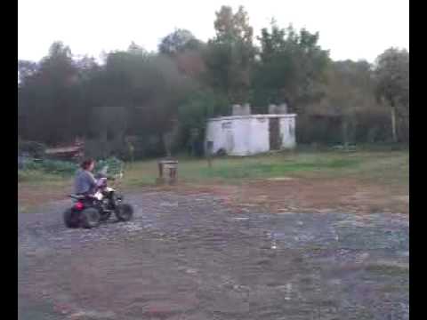 Anca se da cu ATV-ul