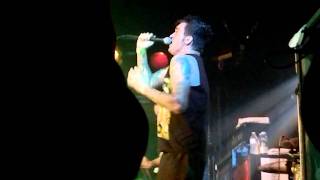 New Found Glory - &quot;It Never Snows In Florida&quot;