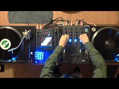 Akufen MIX #120315 (Selected and Mixed by TJMT)