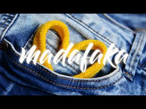 DOES SHE LOVE - ( DJ DXZE )