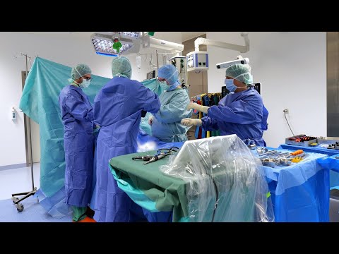 Feature: Exclusive insight into robot-assisted knee surgery