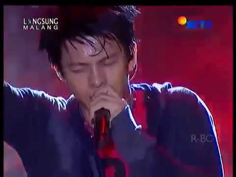 Khayalan Tingkat Tinggi - Noah Feat Yoyo padi