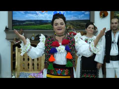 ANUTA VLAD   Frunzulita flori de nuc