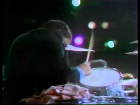 Buddy Rich,dr big band ,TIME BEING, drums-finale.. Paris1973.