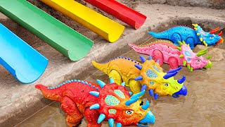Dinosaurs, Excavator, Crane, Tank truck find and assemble Triceratops tail - Car toys for kids