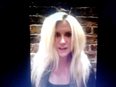 Kesha says happy birthday