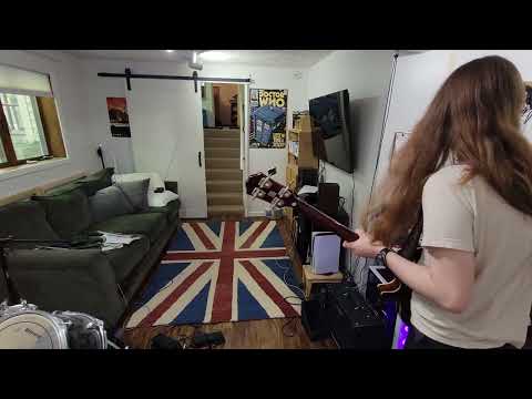 Starless - King Crimson (checking out the Epiphone Jack Casady bass & Wampler Plexidrive)