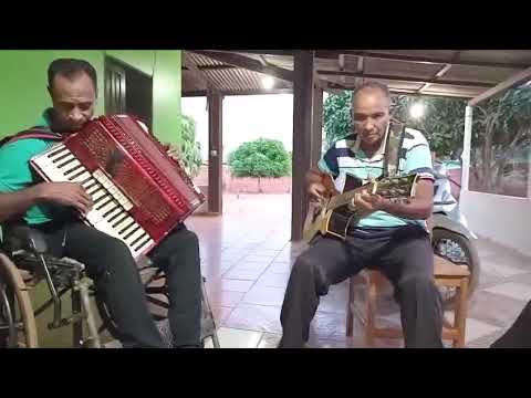PB CANTOR daniel inacio em acrelandia acre tocando violão e irmão sofona