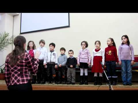 Corul de copii Dumbrava Rosie - Sunt copil de imparat