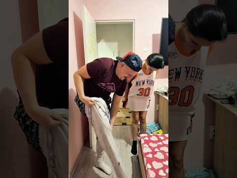 Schimburi de haine!Dacă ți-a plăcut acest clip atunci apreciază-ne munca cu un simplu LIKE!