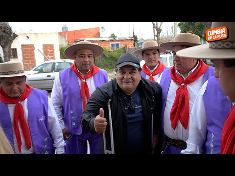 CUMBIA SOLIDARIA: WE HELP CRAZY OSCAR GET HIP SURGERY