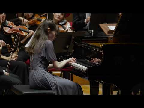 Mozart: Piano Concerto No. 12 in A major, K 414 | Anna Caterina Binda (Live)