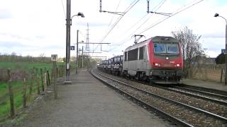 preview picture of video 'SNCB 1310 croise SNCF 36020'
