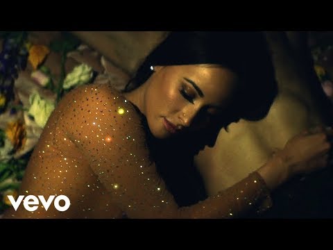 Kacey Musgraves - Butterflies (Official Music Video)