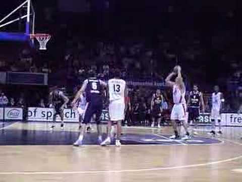 34 19-01-08 BCO-Bologna bis - En ook de bonus van Greg Brunn