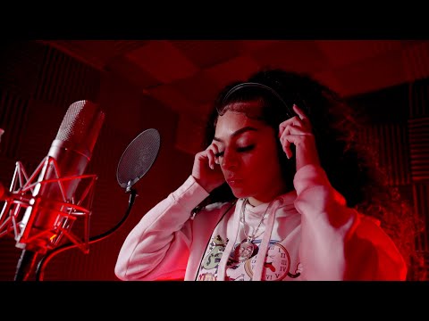 Finea$$ Lanecia -  Dough for Me - BTS (Prod by ThisShitGoRacimo)
