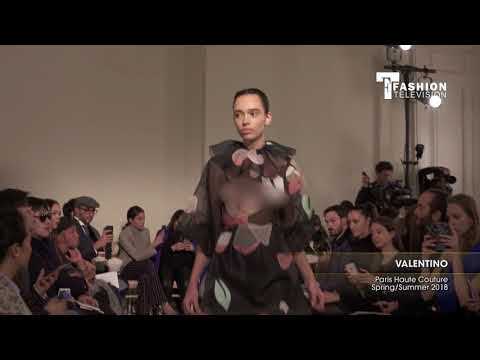 VALENTINO Paris Haute Couture Spring/Summer 2018