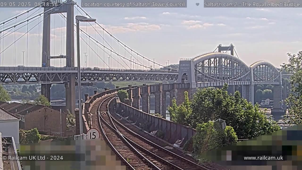 Royal Albert Bridge Webcam in Saltash live webcam