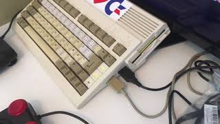 Commodore AMIGA 600 floppy disk loading sound bubble bobble disk