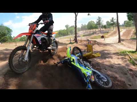 I CRASH TWICE AND COME BACK TO 4TH! Southwick | MSC 250C