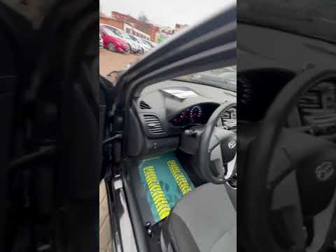 фото hyundai solaris i 0