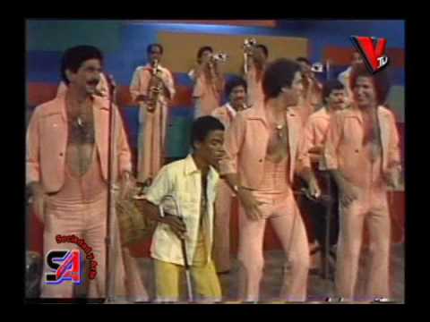 CONJUNTO  QUISQUEYA EL NENE SE DESPERTO